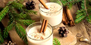 12 Holiday Party Recipes: Christmas Themed Drink Ideas