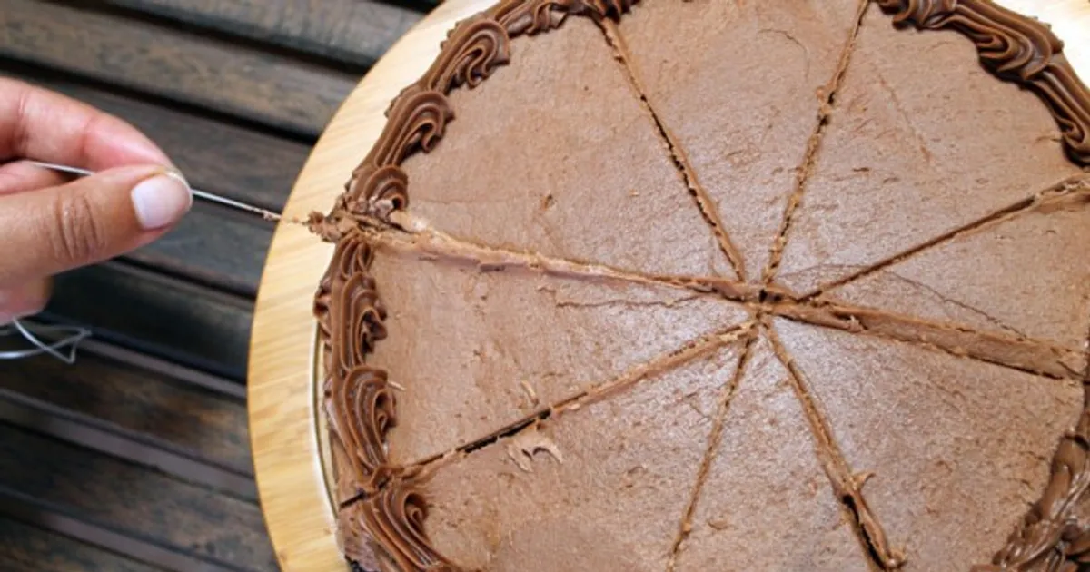 Cut The Perfect Cake Slices With Dental Floss Forkly