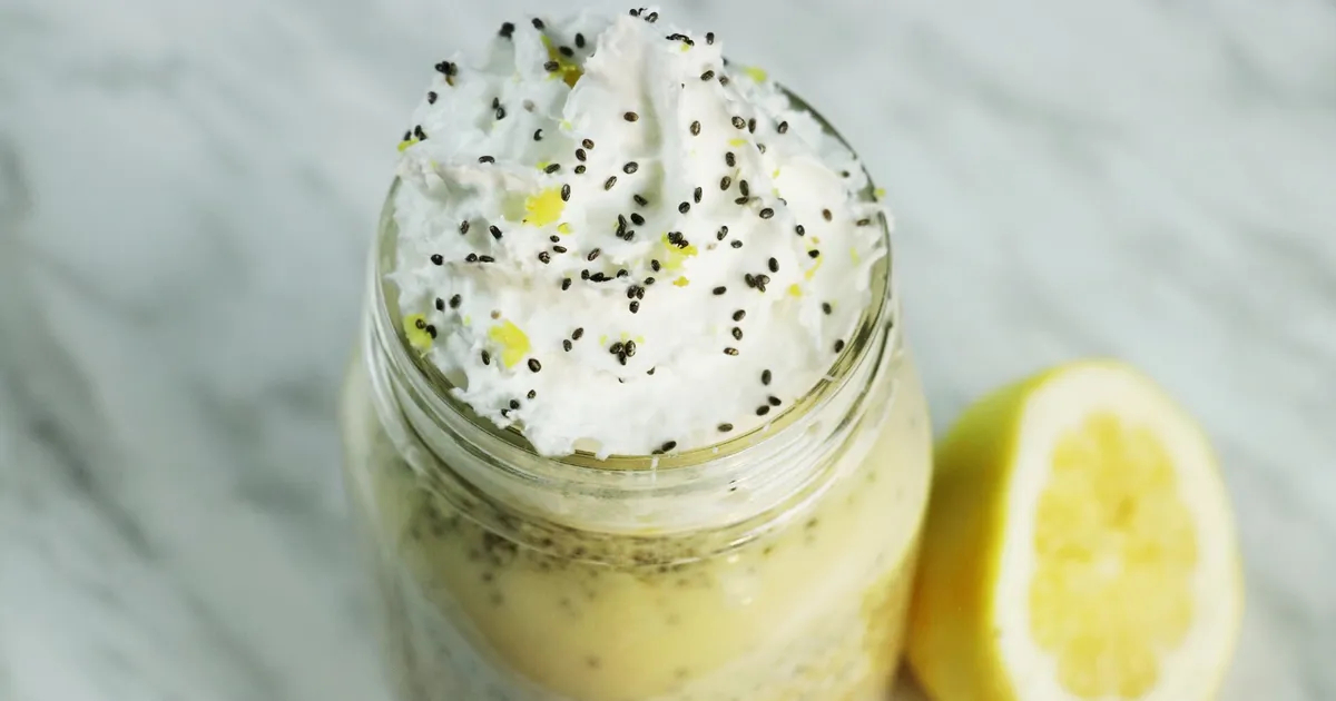 Vegan Lemon Cream Pie Overnight Oats - Forkly