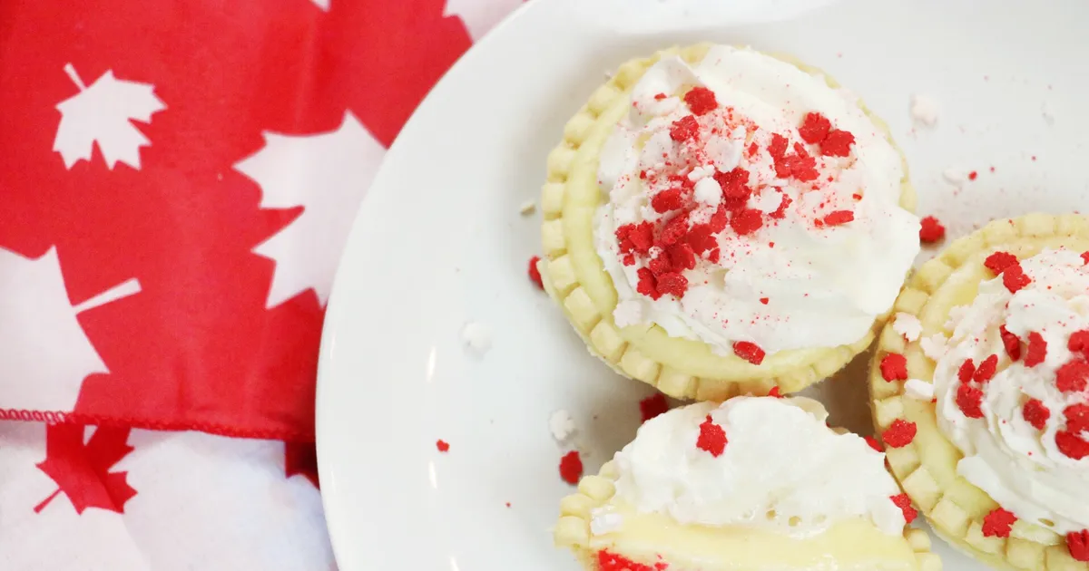 Surprise O'Canada Cheesecake Tarts - Forkly