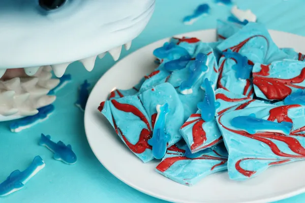 Easy, Yet Jawsome Shark Bark