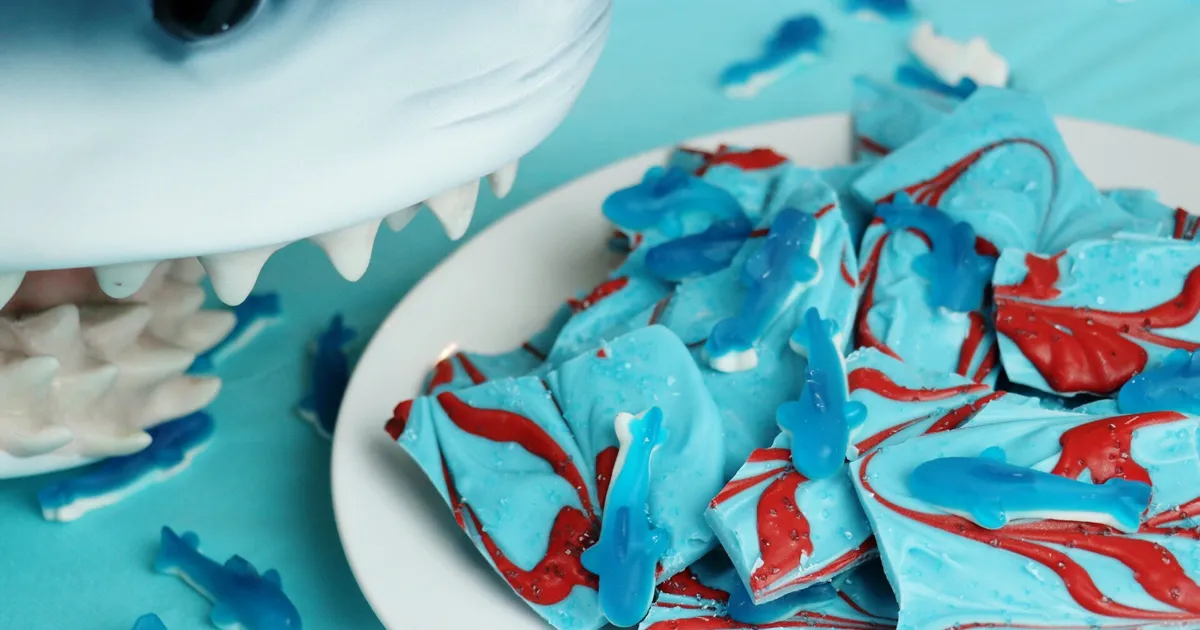 Easy, Yet Jawsome Shark Bark - Forkly
