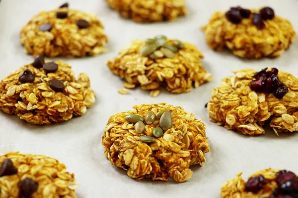 Healthy Pumpkin Oat Breakfast Cookies