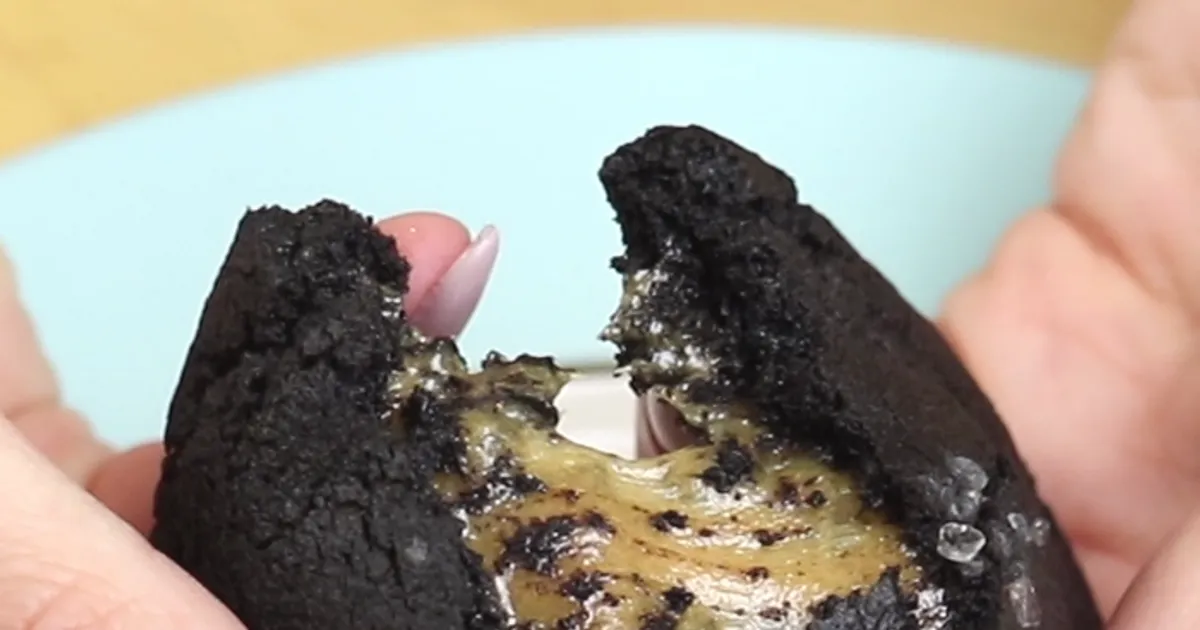 Dark Chocolate Salted Caramel Cookies - Forkly