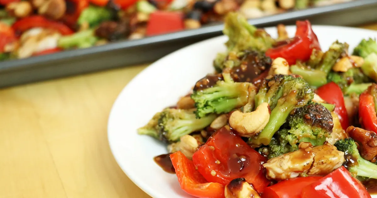 Sheet Pan Cashew Chicken & Veggies - Forkly