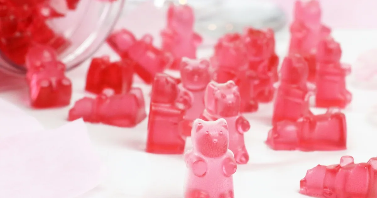 RosÃ© Wine Gummy Bears You Can Make At Home - Forkly
