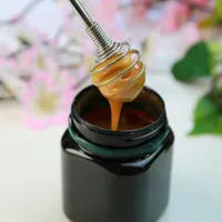 Reasons You Should Be Trying Manuka Honey