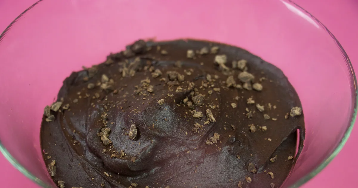 No-Bake Keto Chocolate Cheesecake Mousse - Forkly