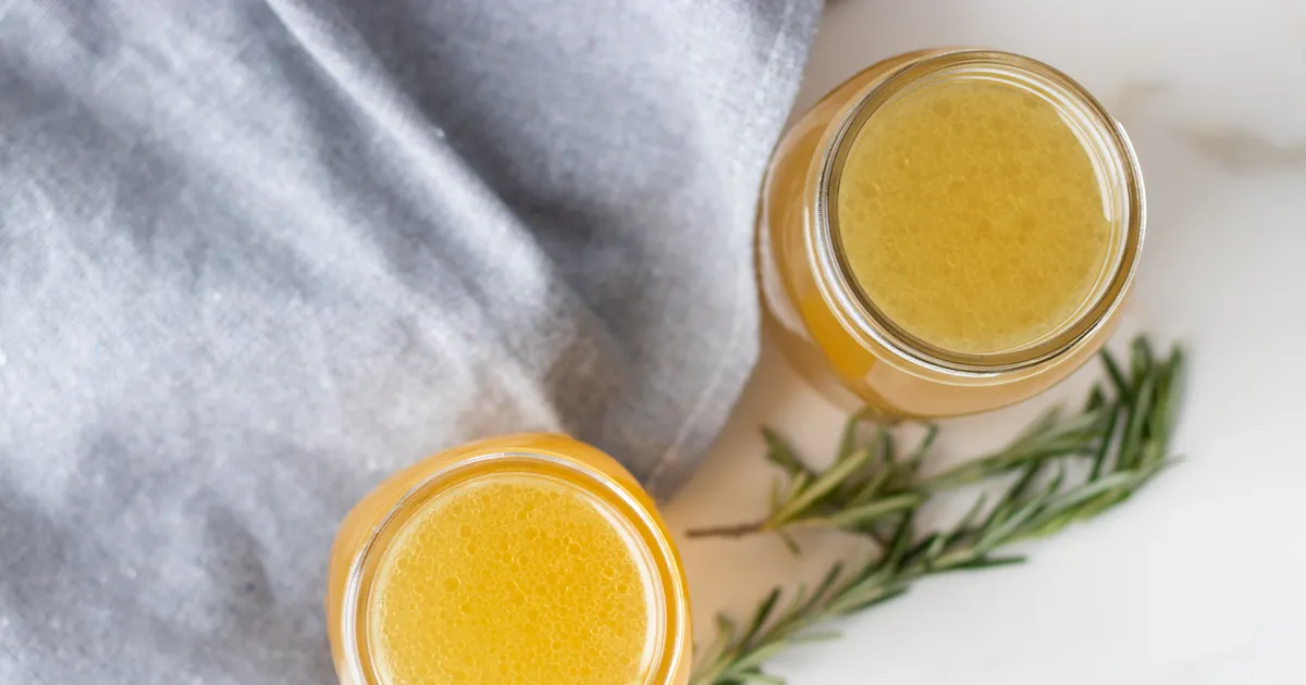 Easy 90-Minute Instant Pot Bone Broth - Forkly