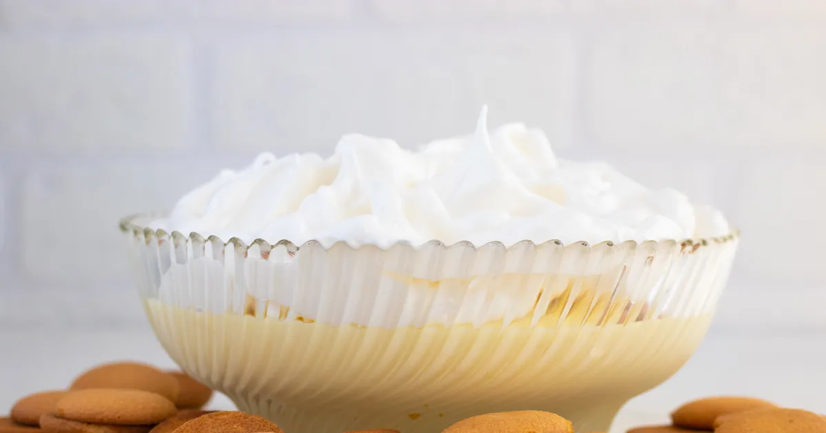 Easy No-Bake Lemon Meringue Pie Dip - Forkly
