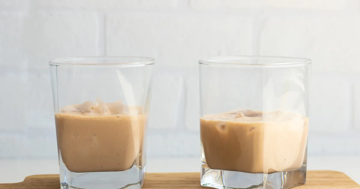 Creamy Copycat Bailey's Irish Cream Liqueur - Forkly