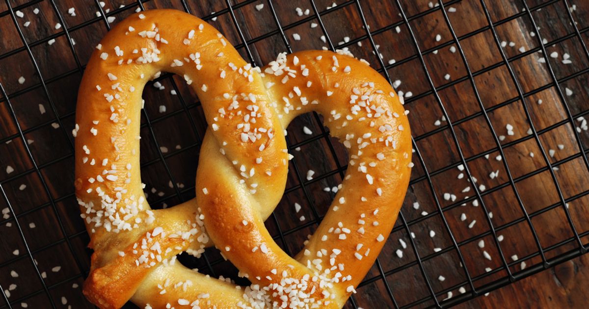 Auntie Anne's Is Selling DIY AtHome Pretzel Kits So You Can Make Their